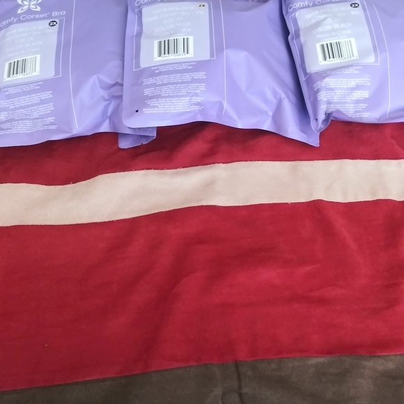 Bra's - Picture 2 of 2